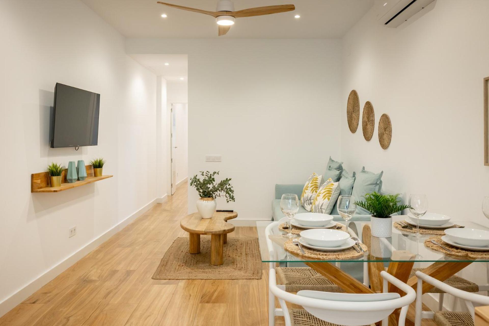 Isg Apartments Triana 1 Seville Exterior photo